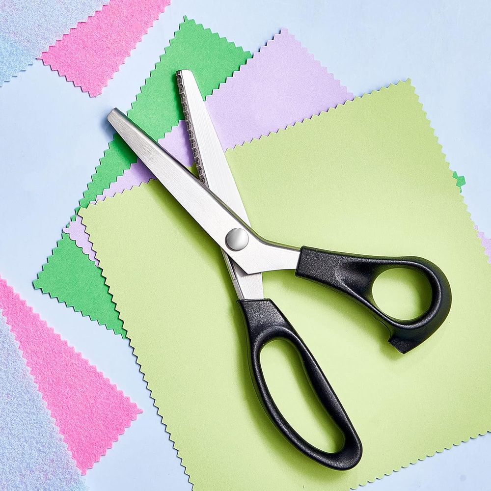Pinking Shears with Scalloped  - مراجعة Pinking Shear Blade وسعره