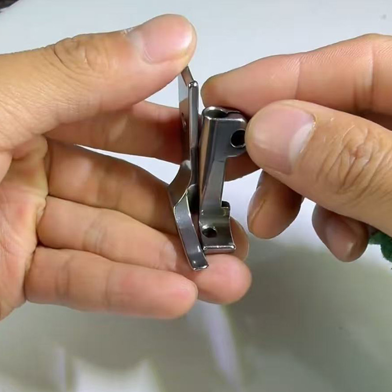 Right /Left Toe WELT Piping Fo - مراجعة Rolled Hem Foot وسعره