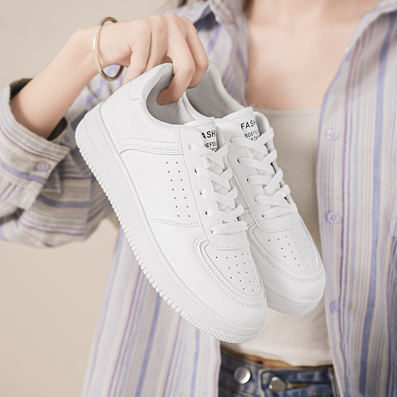 New breathable white sneakers  - مراجعة Sewing New وسعره