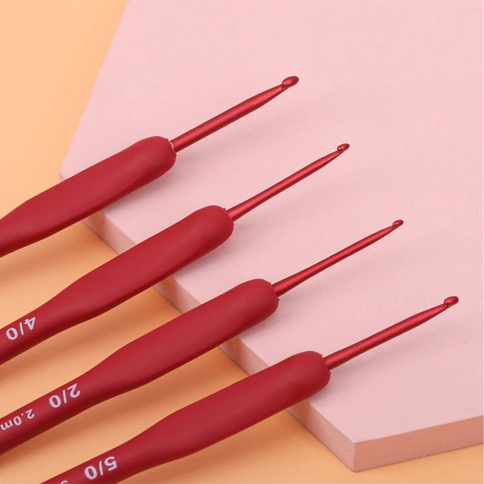 9/33pcs Red Crochet Hook set,  - مراجعة Sewing Necessities وسعره